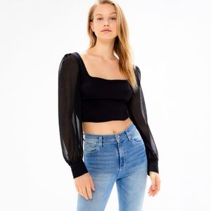 **SOLD** N.W.T. URBAN OUTFITTERS Black LS Crop Top